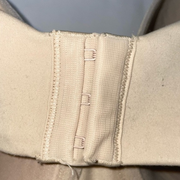 Vanity Fair Bra Full Coverage Lightly Padded Underwire Mesh Overlay Thick Band - Picture 7 of 7